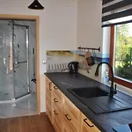 Bey Caloroczne בית נופש *